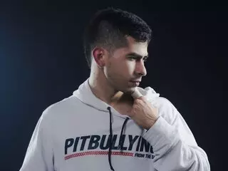 Sex baiser video DrakeMadison